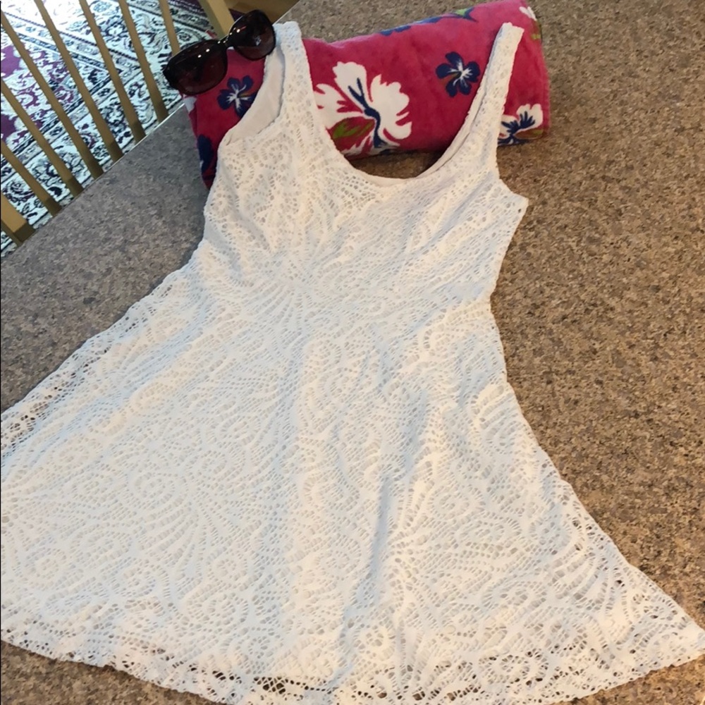APT.9 White Lined Lace Dress - Great Swim Cover Up